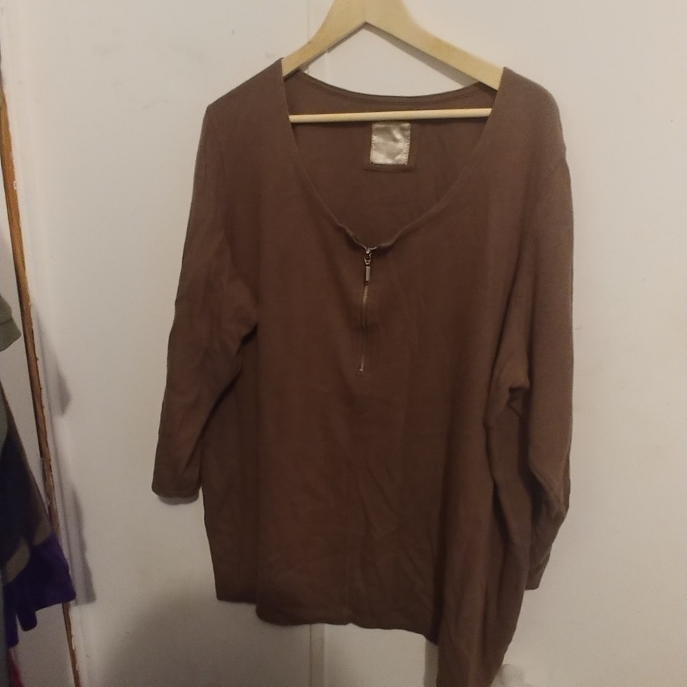 26/28 Zip up tunic by avenue